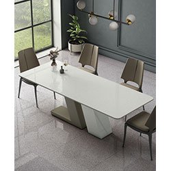 Living floor tiles